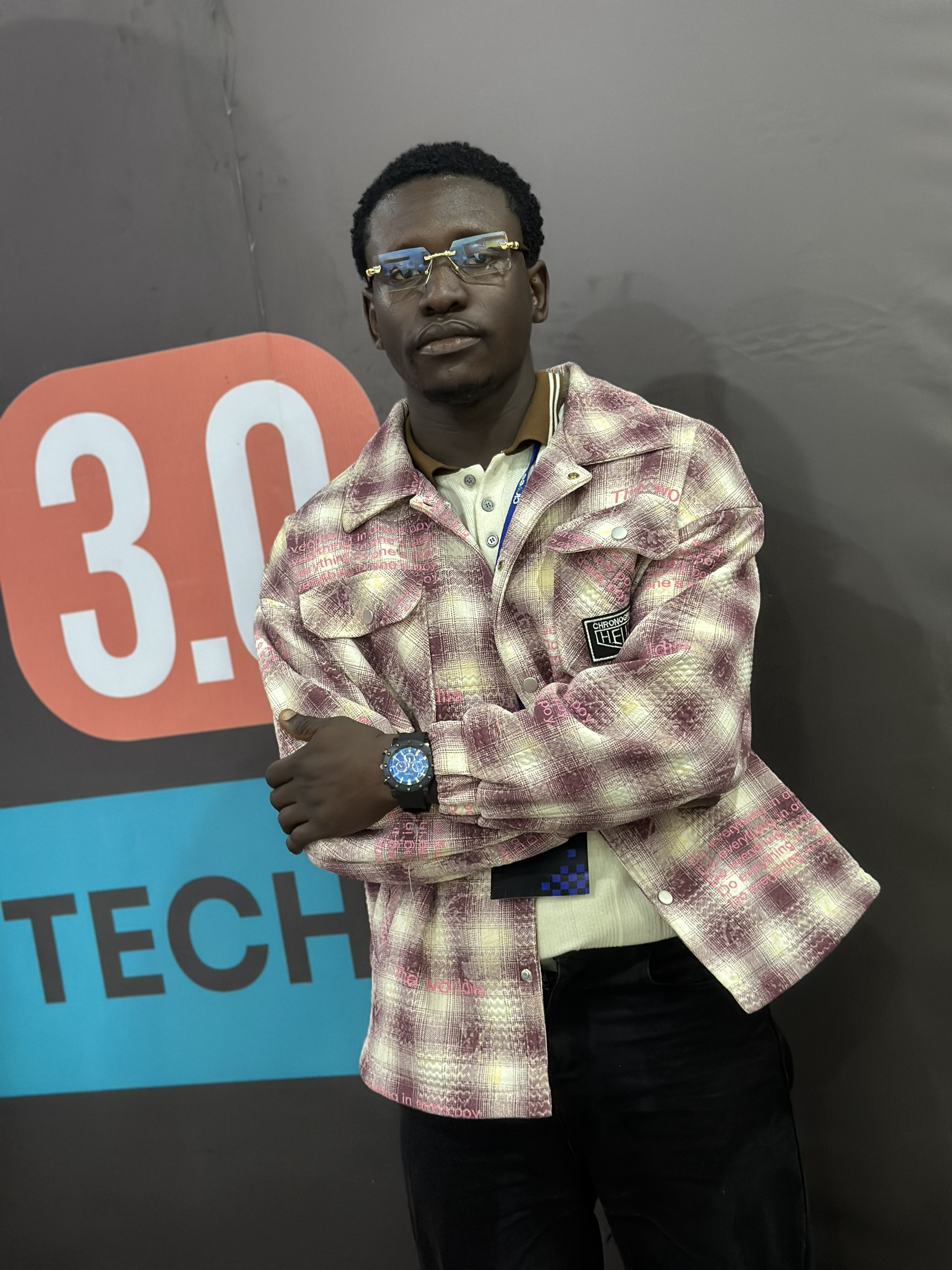 Daniel, the designer behind Dan Visuals